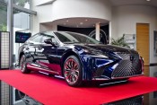 Premiera Lexusa LS
